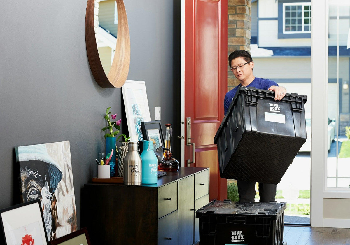 The Ultimate Guide to a Zero-Waste Move | EcoBlog | Friendly Turtle