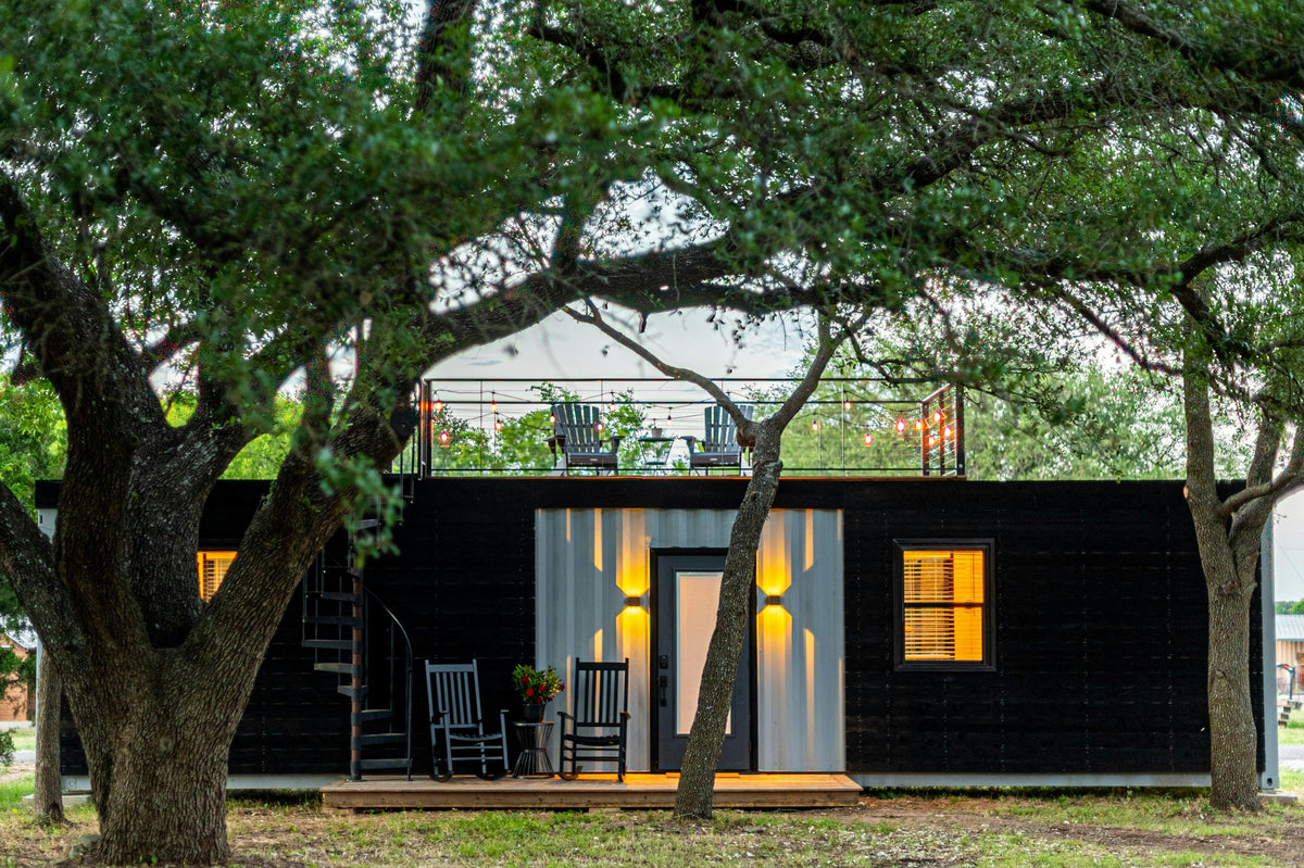 Living Large in a Tiny House: How to Be Comfortable and Sustainable | EcoBlog | Zero Waste Shop Friendly Turtle