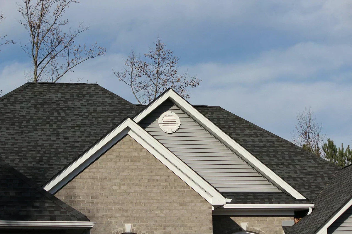 6 Reasons Shingles Are a Smart & Sustainable Roofing Choice