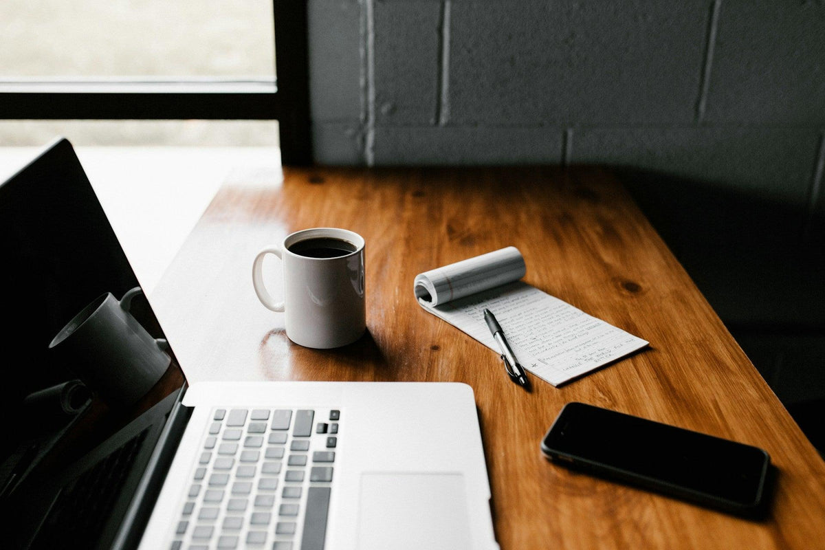 Writing Blog Posts That Grab Attention: Your Essential Guide - The Friendly Turtle