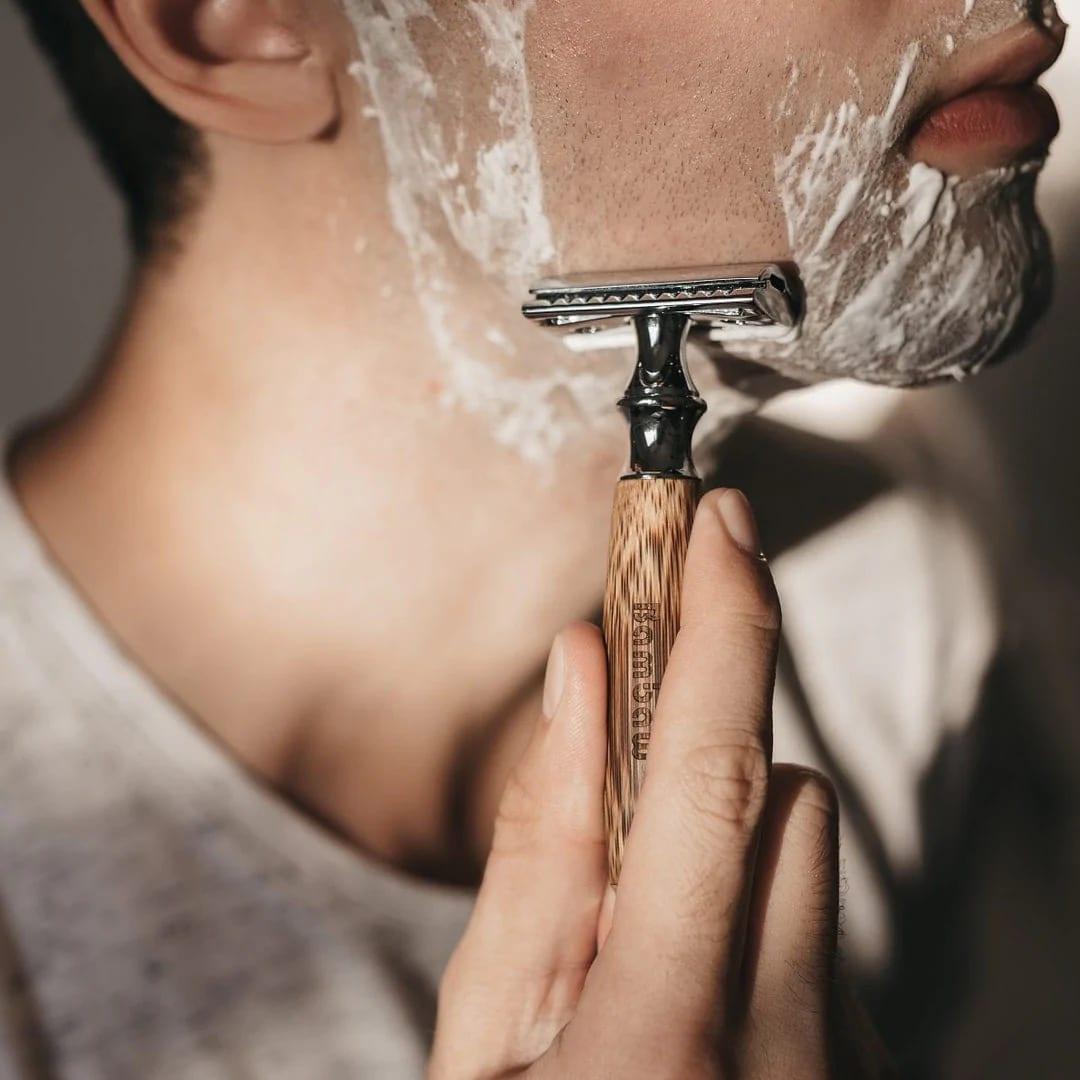 slim bamboo safety razor dark