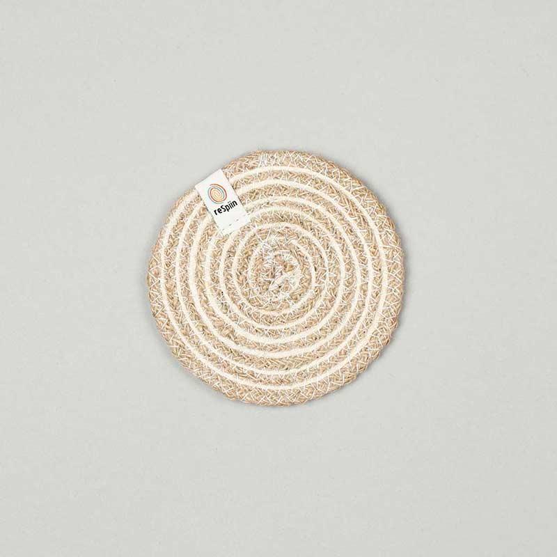 jute coaster in white