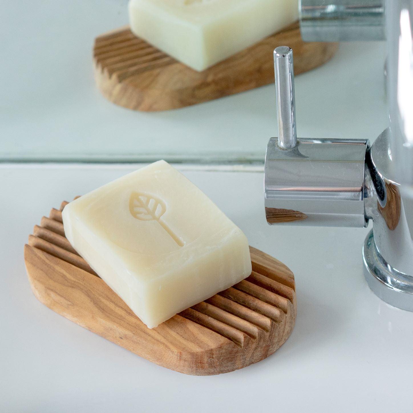 Olive Wood Soap Dish - Oval with Grooves - The Friendly Turtle