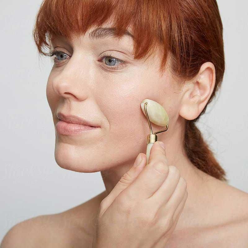 jade facial roller