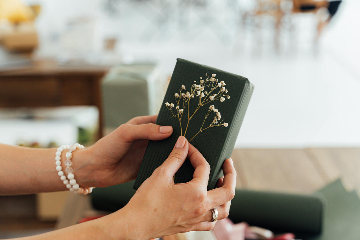 How to Make Personalized Gifts Part of a Green Lifestyle