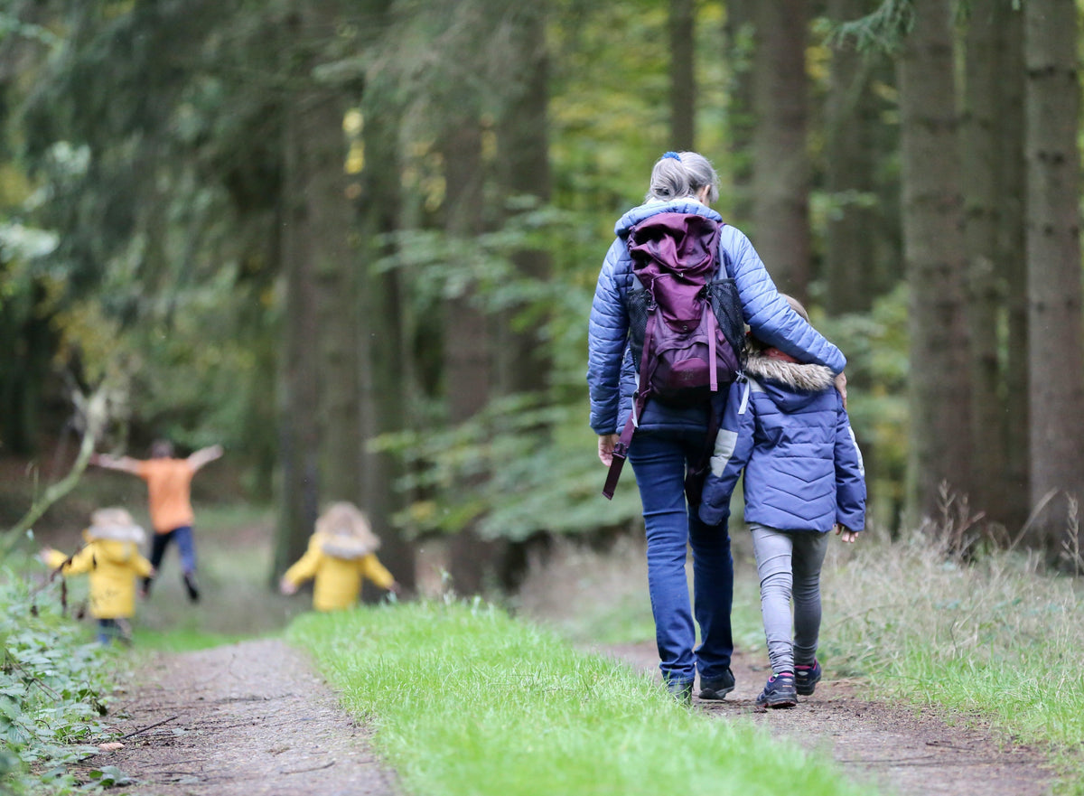 Healthy Hobbies That Help Adults and Teens Reduce Screen Time