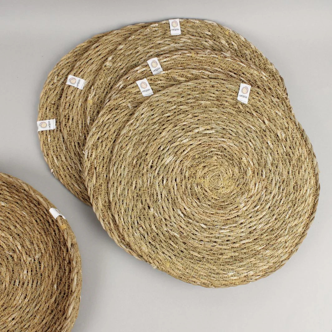 Seagrass Tablemats with Holder - Set of 6 - Natural