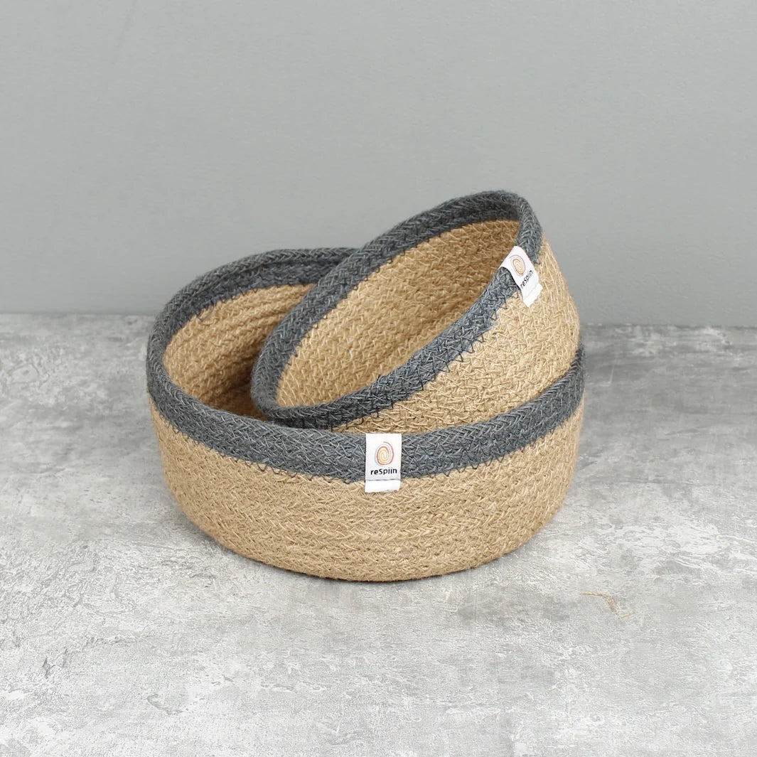 Jute Shallow Basket Large And  Small_
