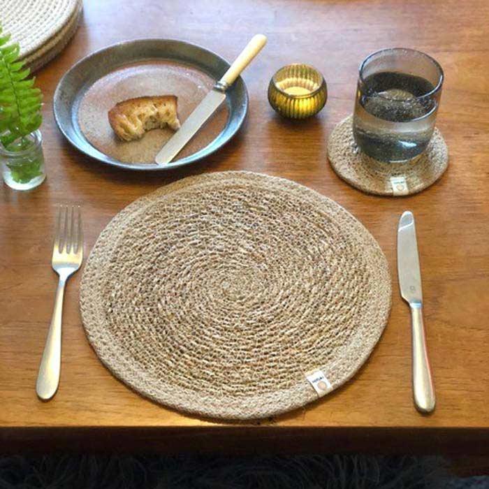 seagrass and jute tablemat