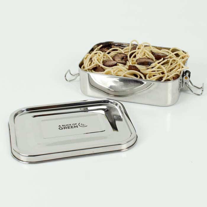 leak proof lunch box with pasta inside